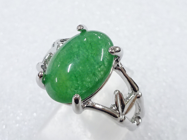 Japanese Kimono / Antique Accessories